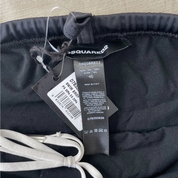 Dsquared2 Men’s Swim Brief Slip Beach Wear Black Iconic sexy fit - Picture 3 of 3